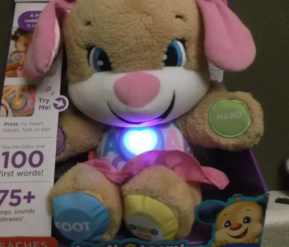 Fisher-Price Laugh & Learn Smart Stages Sis Interactive Plush Puppy